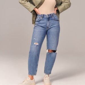 Abercrombie The 80s Mom High Rise Jeans